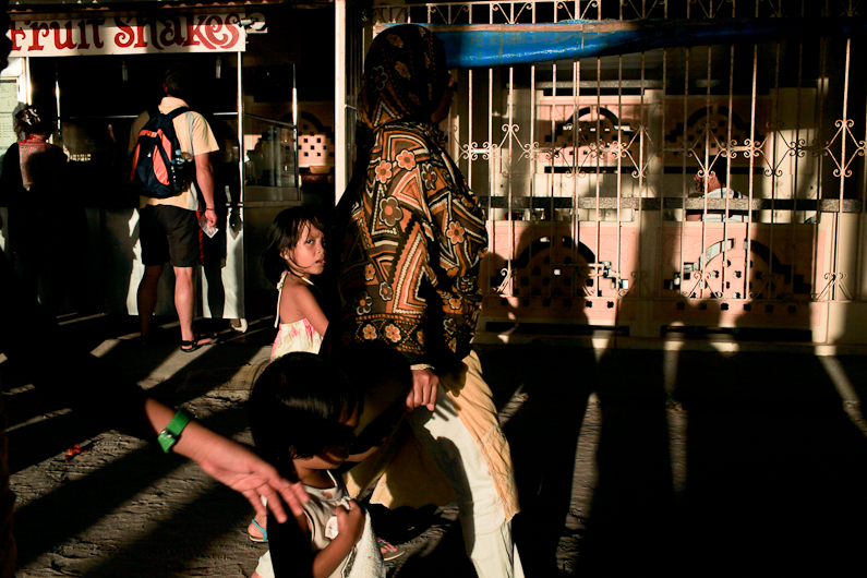 http://www.peterodriscollphotography.com/files/gimgs/18_boracay-3.jpg