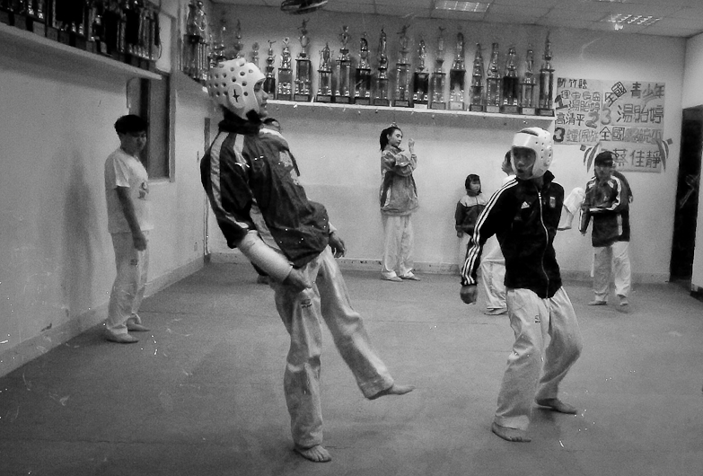 http://www.peterodriscollphotography.com/files/gimgs/22_taichi-8-of-20.jpg