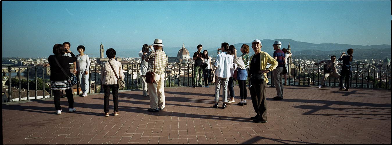 http://www.peterodriscollphotography.com/files/gimgs/38_xpan-2.jpg